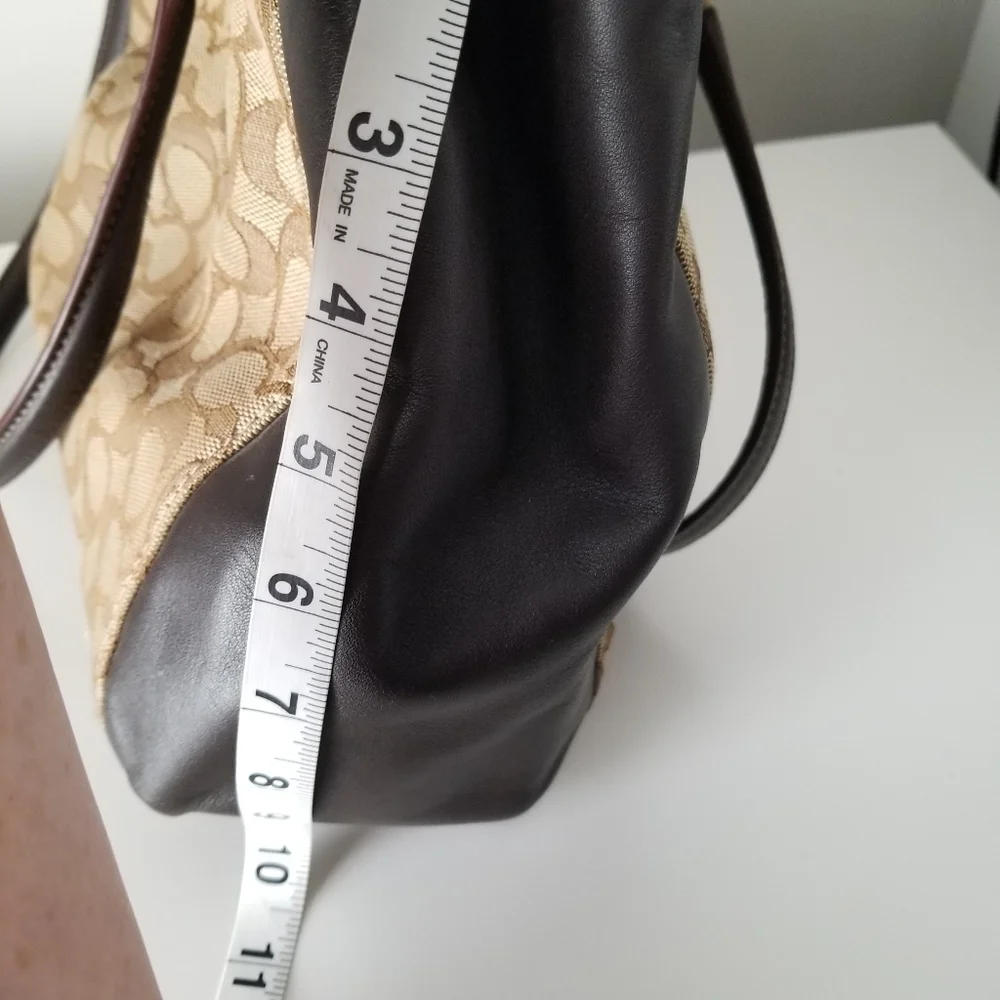 Coach Signature Canvas and Leather Brooke Carryall Purse Light Khaki/Chalk - Picture 10 of 16